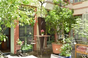 Independent room on beautiful inner courtyard. - Image 2