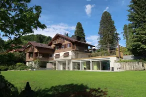 Komfortable FeWo  an einmaliger Lage direkt über dem  Vierwaldstättersee - Image 2