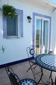 One bed apartment with Moroccan flavour - Image 5