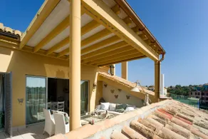 One & Lux - Sotogrande - Image 4