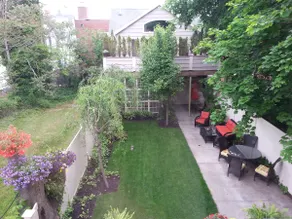 Peaceful Guesthouse - Image 3