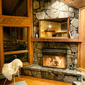 The Hideaway Chalet - Image 4