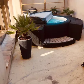 The MahaNoa Loft, Terrace & SPA - Image 3
