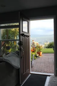 Peaceful Garden Getaway - Image 5