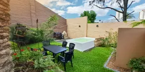 House with 2 floors, 3 bedrooms, a garden, and a pool - Image 2