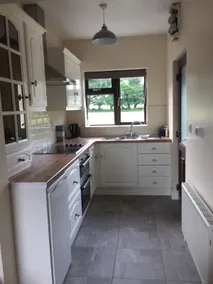 Kits Lodge Crover - Image 2