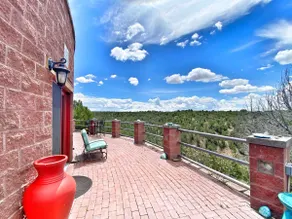 360*Views-Hot tub/Steam Shower/In-Out Fireplaces - Image 3