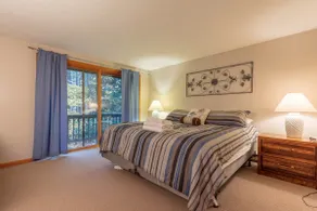 Family Friendly Townhouse 3BR, 3 floors - Image 3