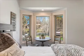 Blue Heron Nest - Room with a view, pond, wildlife - Image 5