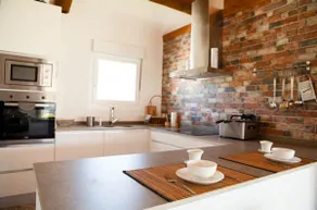 Country house between the sea and the mountains - Image 3
