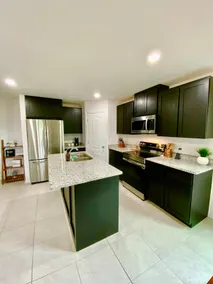 Entire Townhome: Hidden Gem — Private & Spacious - Image 3