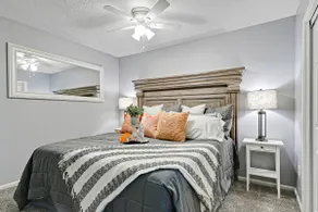 Spacious Dual-Home Retreat-Peloton-2 Kitchens - Image 4