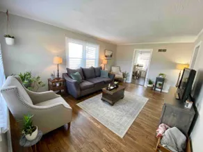 Cozy 3-Bedroom Home near Downtown Paducah - Image 2