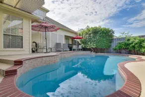 PRIVATE POOL w/Full Amenities in Mansfield & near Joe Pool LK - Image 3