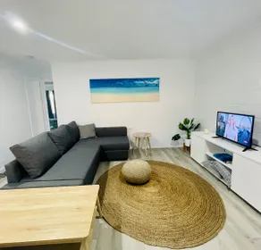 Island Villas - ‘Lady Musgrave’ Holiday Unit - Image 2