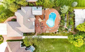 NEW! WATERFRONT VACATION DREAM HOME! - Image 3