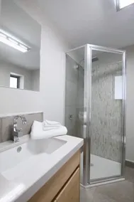 Haven House - River Edge Apartment - Image 4