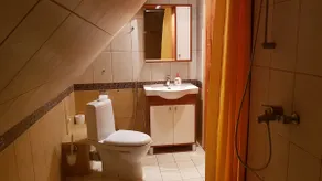 Aare Homestay - Image 2