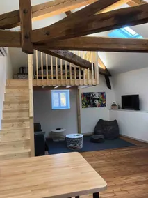 Lovely loft in downtown La Clayette - Image 4