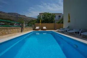 Holiday Home Luka - Image 3