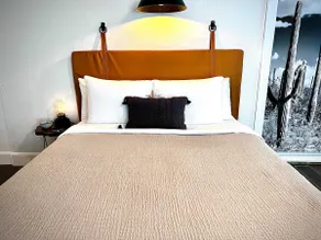 Private, desert-chic casita in vibrant Midtown PHX - Image 2