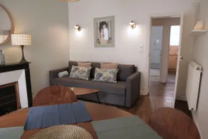 2 rooms at the foot of the metro 4 Person - Image 5