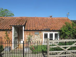 Old Beans Cottage, North Norfolk - Image 2