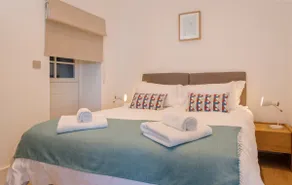 Relaxing Seaside Stay For Families | 2 Bed - Image 5