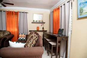 Convenient,Secure,1BR Apt, Constant Spring-Area - Image 4