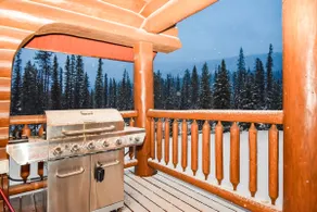 Authentic, Timber Log Cabin Perfect for Groups - Image 3