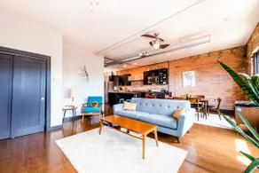 The Candy Loft in Arts District - 1BR/1.5BA Luxury - Image 2