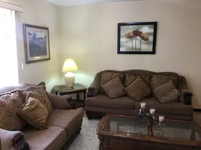 Very comfortable house in an excellent area. - Image 3