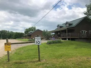 Eagle Cabin Zion Retreat & RV Park - Image 2