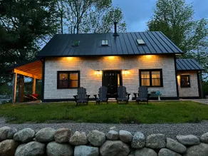 Burns Cove Cottage. Superb home, fabulous views. - Image 4