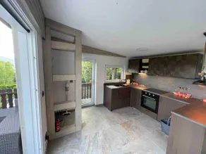Sunny Saale residence with amazing lake views - Image 4