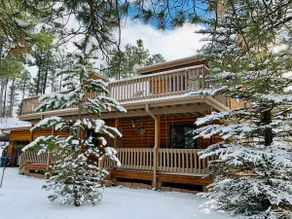 SECLUDED! Cabin @ JUNIPER RIDGE-WIFI/DOG FRIENDLY - Image 5