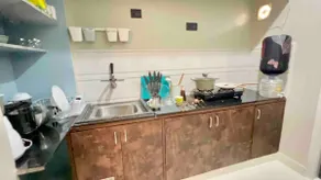 507 Boutique Styled One Bed Room Flat. - Image 3