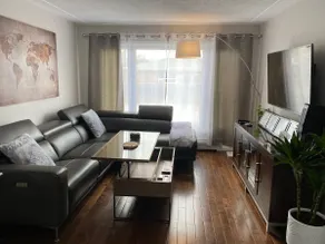 Modern 2 Bed Condo Near Argyle Mall + Free Parking - Image 2