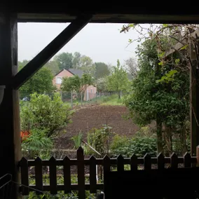 FIRM OLD-FASHIONED HOLIDAY HOME - Image 4