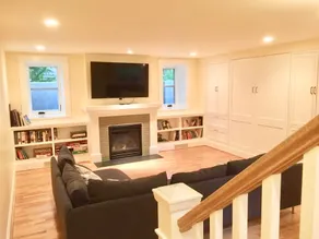 Beautiful Remodeled Apartment - Image 2