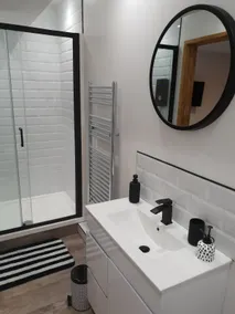 The Snug Bourne - Image 3