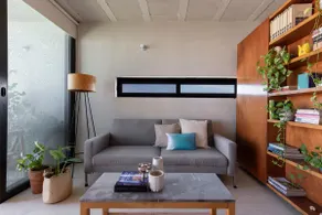 Queen apartment with Rooftop, by the Ferry - Image 3