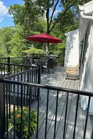 The Hill Hideaway - Image 2