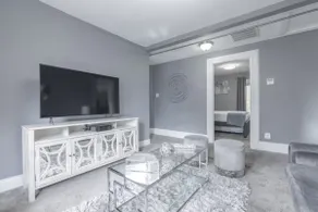 Two Bedroom 2nd Floor Apartment 20 miles from NYC - Image 4