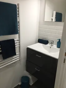 Nice renovated 2-room Timone near Hospital, university, Velodrome - Image 5