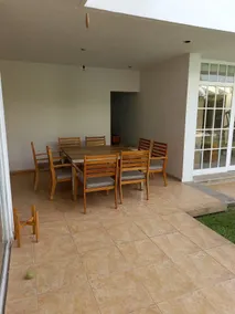 House for 13 with garden and pool, pets allowed - Image 4