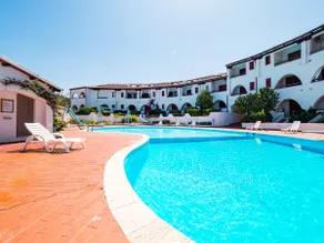 Rotonda Cottage 34 - modern flat with pool in Baja Sardinia - Image 4