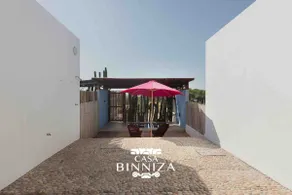 A beachfront house with air conditioning. - Image 4