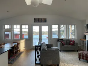 Private Cove Getaway - Image 5