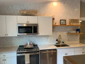 *Fully*Remodeled ”Red Roof Bungalow” 3bed/2bath - Image 4